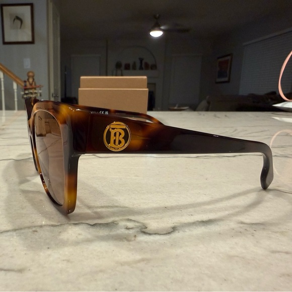 BURBERRY BE 4345 331613 Light Havana Plastic Square Sunglasses Brown Gradient - Picture 5 of 16
